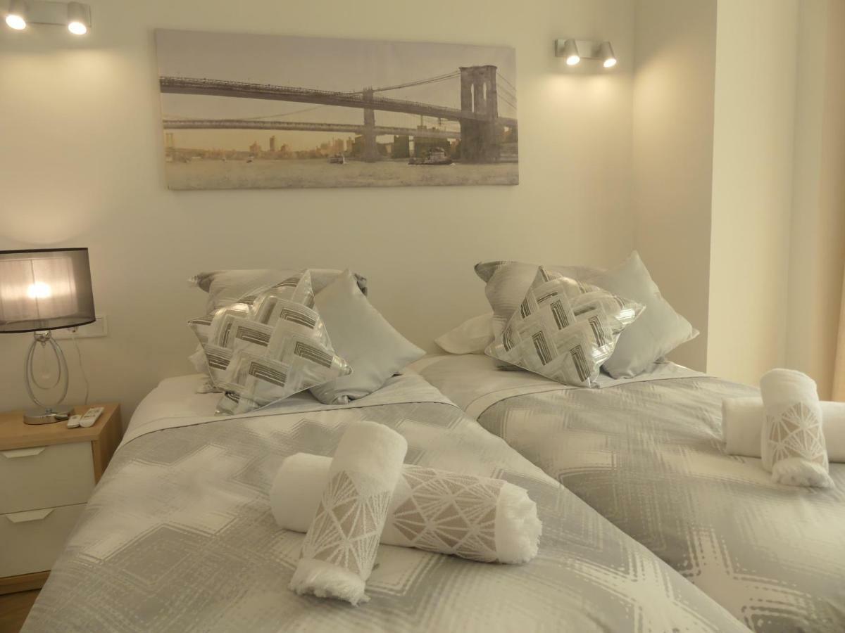 Benalmadena Costa Sol Holiday Rentals Bagian luar foto